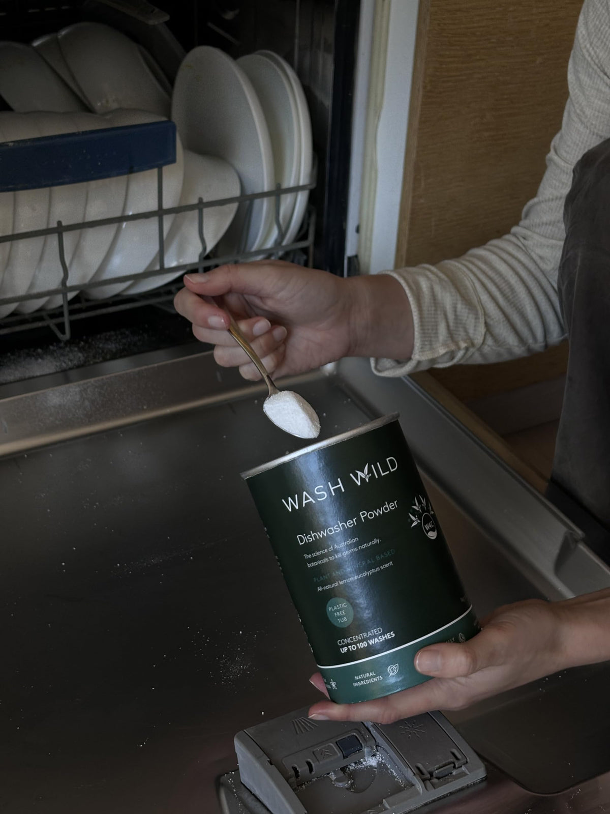 Wash Wild Natural Dishwasher Powder with Native Australian W4C® Botanicals (1kg Tub)
