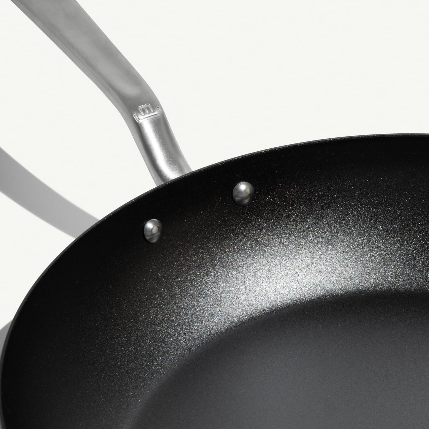 Made In Cookware - Seasoned 12" Carbon Steel Frying Pan - (Like Cast Iron, but Better) - Professional Cookware - Crafted in Sweden - Induction Compatible